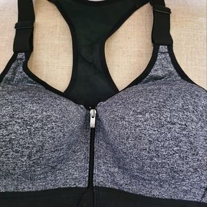 EUC VICTORIA SECRET VSX SPORT BRA